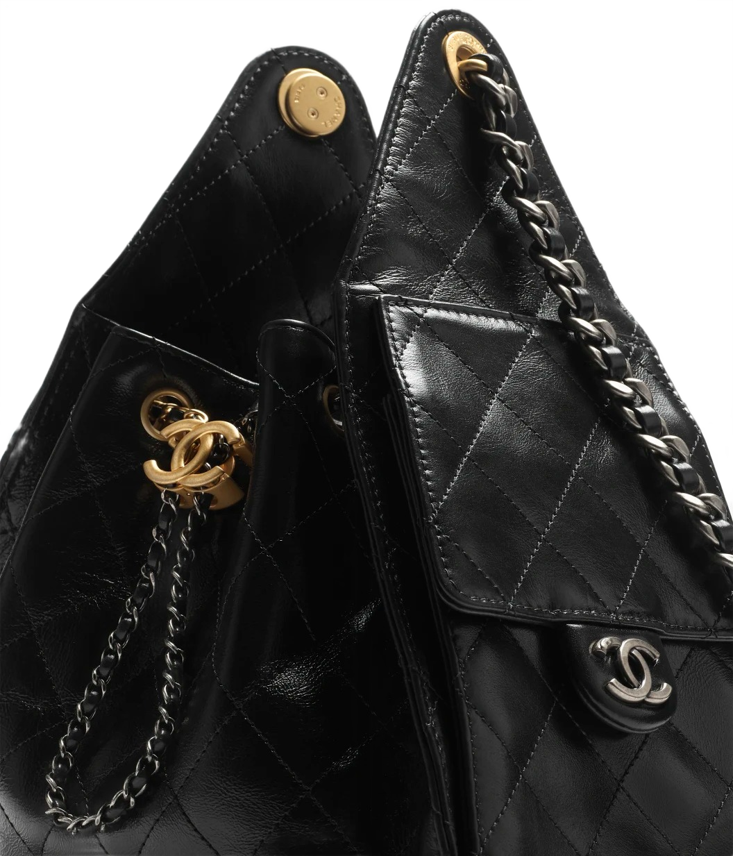 CHANEL 25 Small Handbag