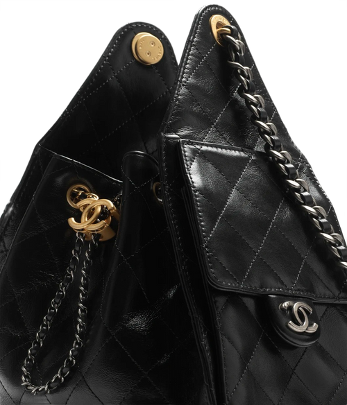 CHANEL 25 Small Handbag